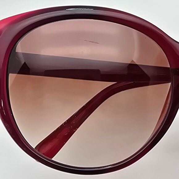 Coach HC8260 L1060 Berry Laminate Frame Red Gradent Oversized Cat Eye Sunglasses - Picture 13 of 13